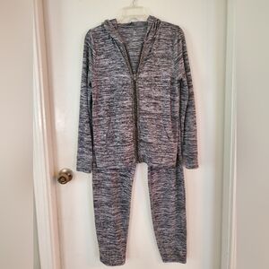 Juicy Couture Grey Crysta/Rhinestone Pockets soft hoodie Sm & jogger pants M Set